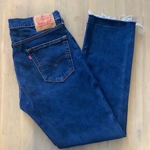 listing-status-banner